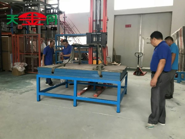 工廠鉗工桌工作臺(tái)