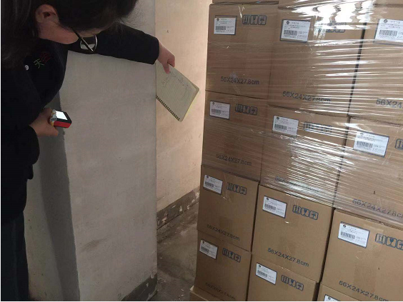 工具柜廠家天金岡周艷玲女士對工廠的每處進(jìn)行計算和規(guī)劃