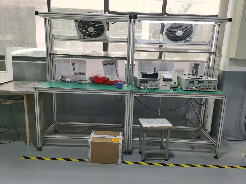 實(shí)驗(yàn)室工作臺(tái)廠家