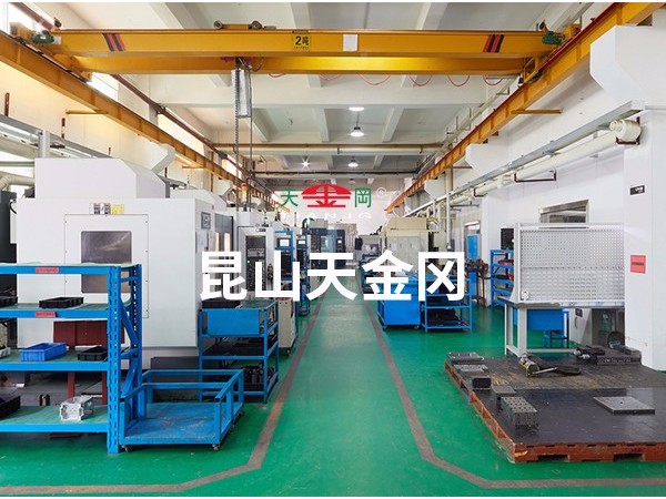 當車間工具柜遇到模具廠，會擦出怎樣的火花？